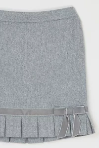Vintage Y2k Pleated Mini Skirt with Velvet Bow