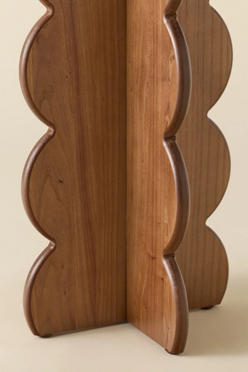 Amelie Scalloped Side Table