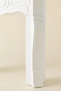 Aelin Faux Decorative Mantel