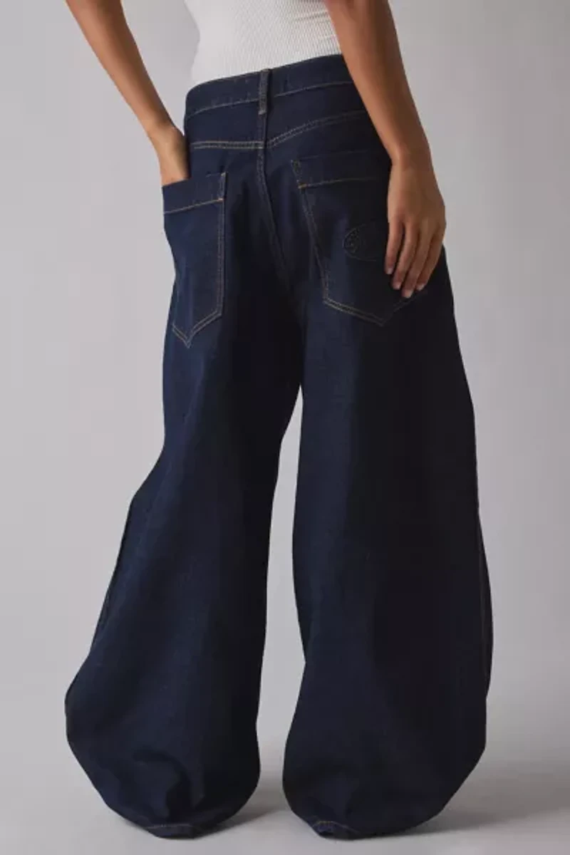 BDG Jaya Pleated Baggy Boyfriend Jean