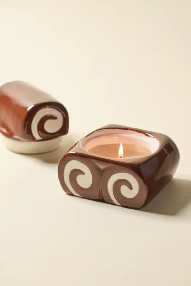 Swiss Roll 4 oz Scented Candle