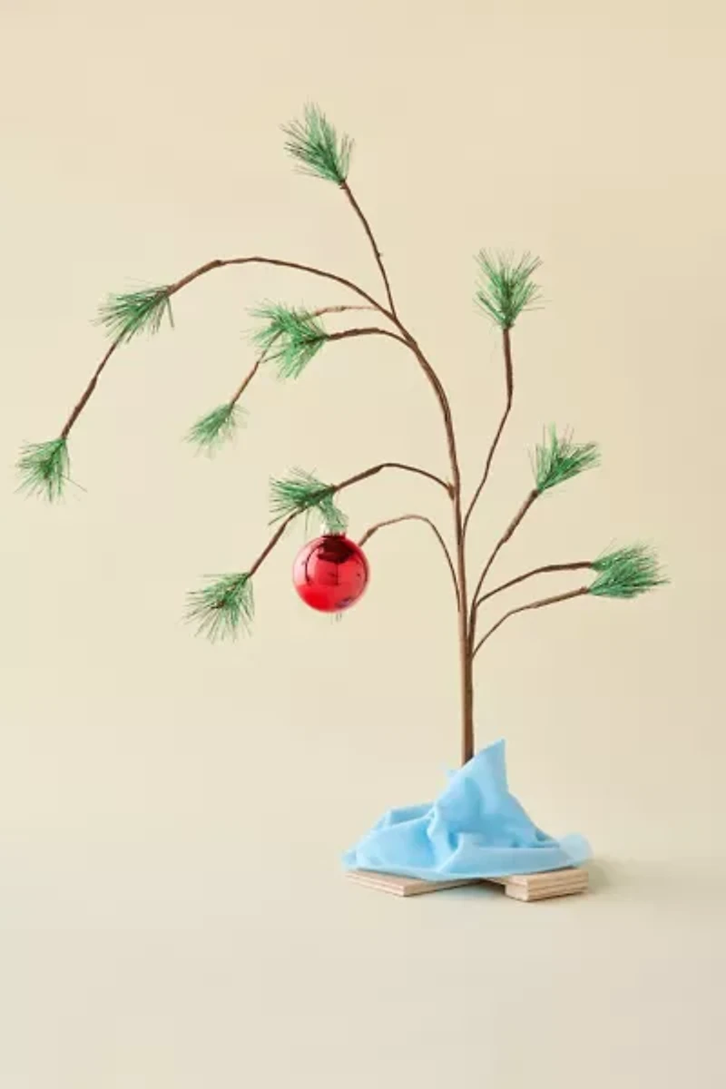 Peanuts Charlie Brown 36-Inch Tree Kit
