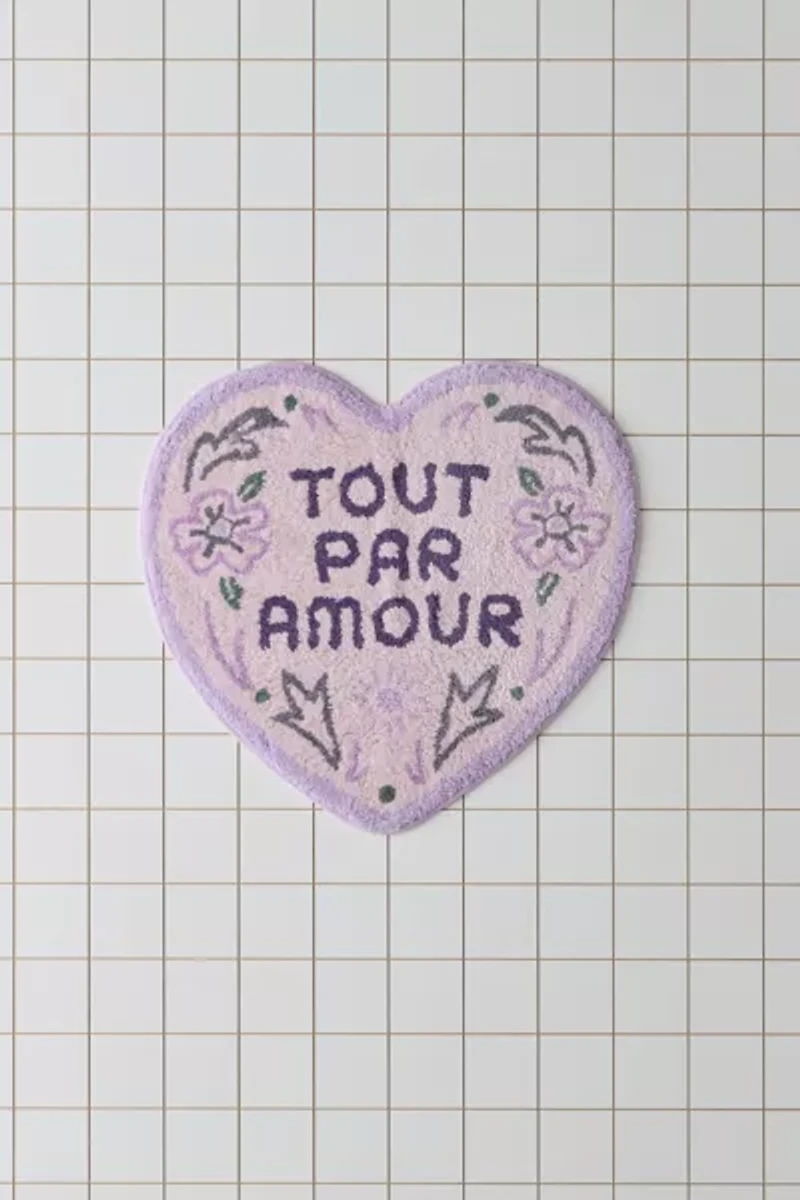 Tout Par Amour Heart Shaped Tufted Bath Mat