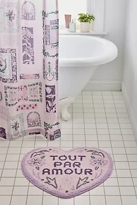 Tout Par Amour Heart Shaped Tufted Bath Mat