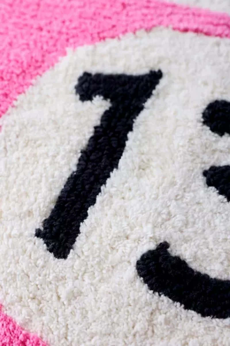 13 Pool Ball Shaped Plush Tufted Bath Mat