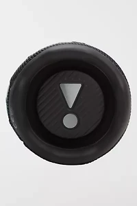 JBL Flip 7 Portable Bluetooth Speaker