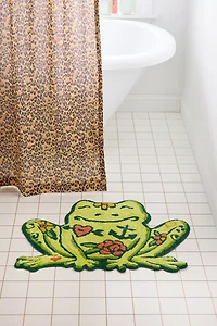 Tatted Frog Shaped Tufted Bath Mat