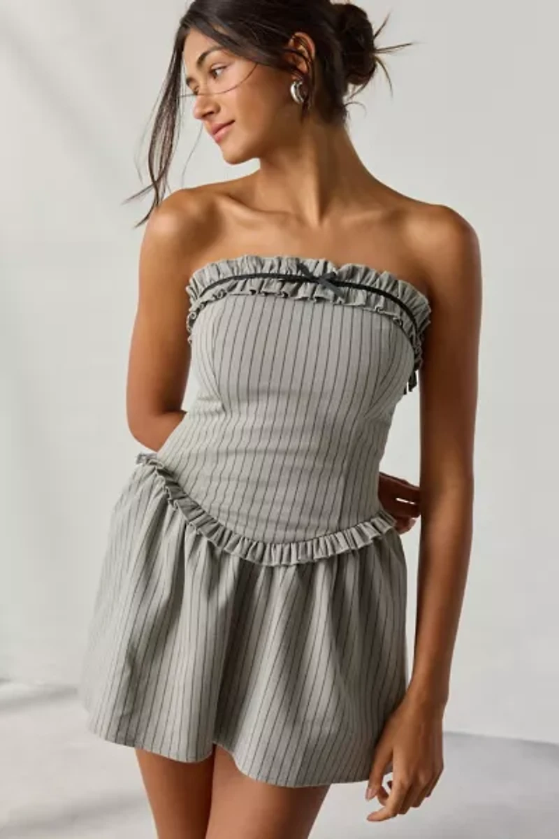 Kimchi Blue Mad Love Strapless Basque Waist Ruffle Romper