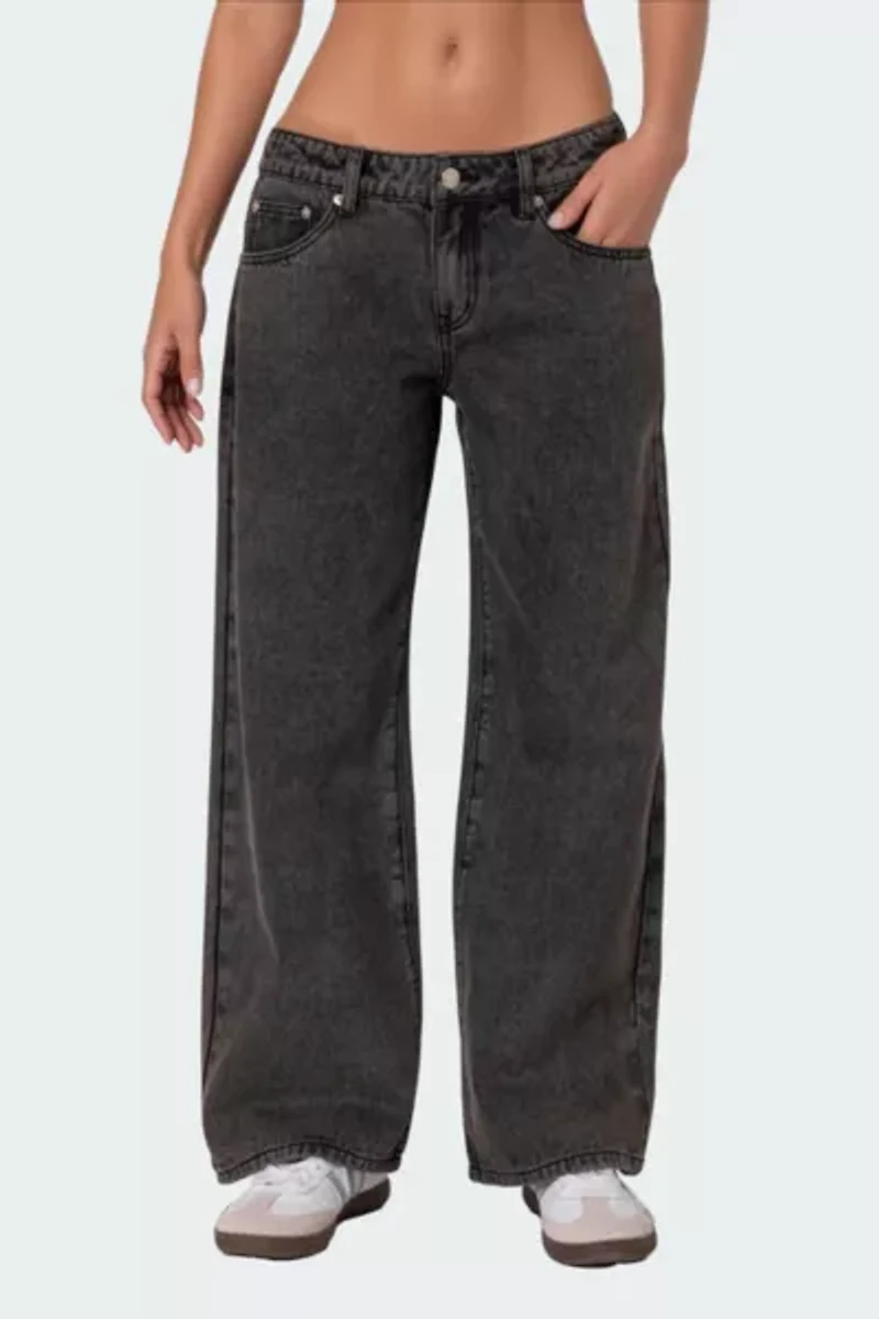 Edikted Petite Raelynn Washed Low Rise Jeans
