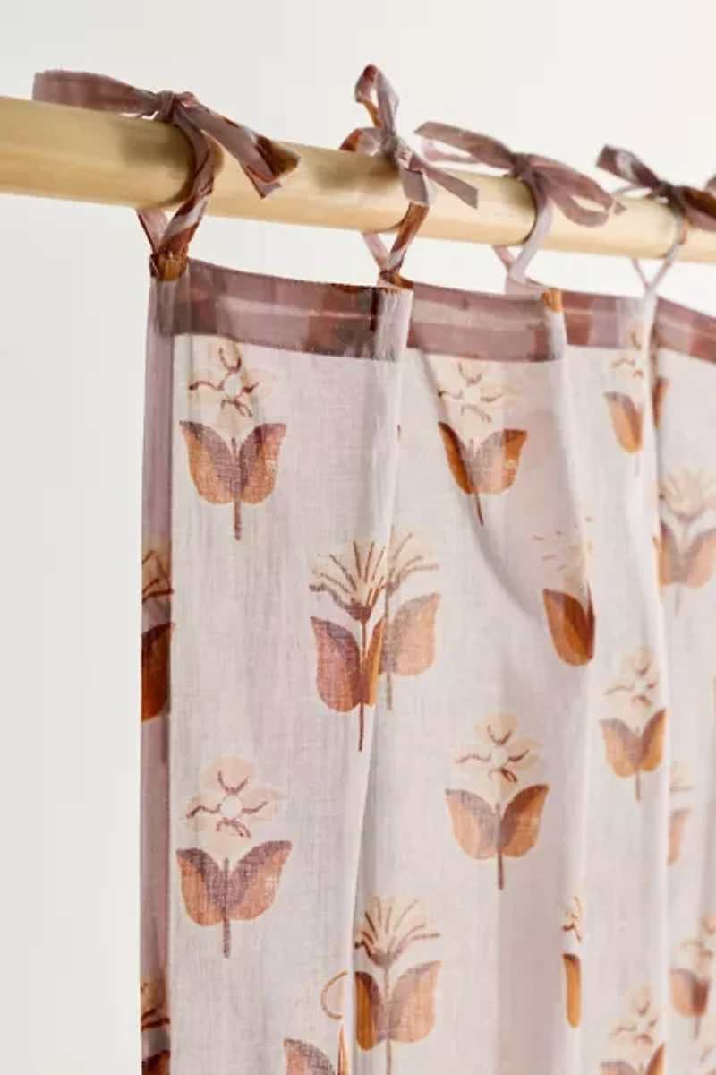 Wren Floral Patterned Window Panel