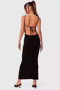 Edikted Clea Open Back Maxi Dress