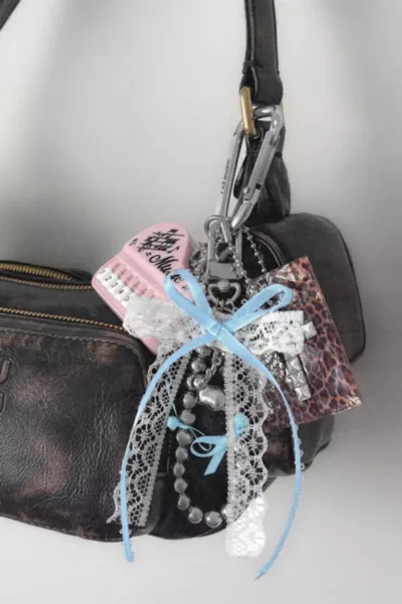 Five Fourty Nine Sweet Melody Charm Carabiner