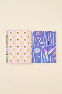 PIPSTICKS Fun & Festive Wrapping Paper Book