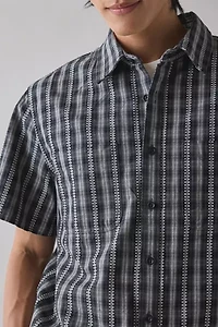 UO Checkerboard Plaid Short Sleeve Shirt