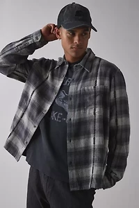 BDG Plaid Flannel Flat Hem Long Sleeve Shirt