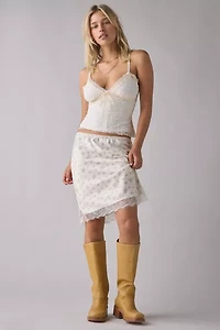 Kimchi Blue Clover Lace + Ribbon Trim Cropped Cami