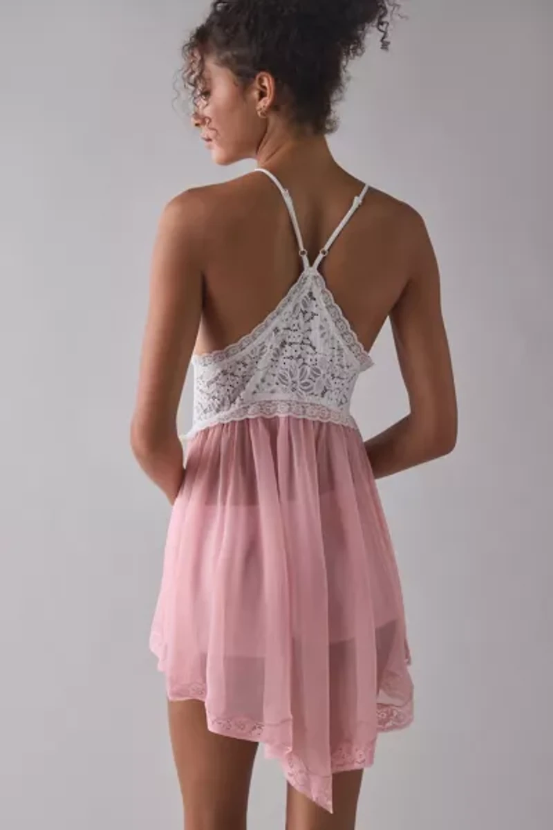 Out From Under Cassandra Sheer Lace + Mesh Hanky Hem Slip