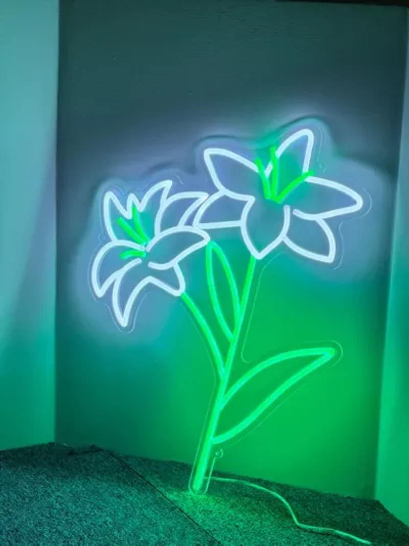 Echo Neon Easter Tulip Neon Sign