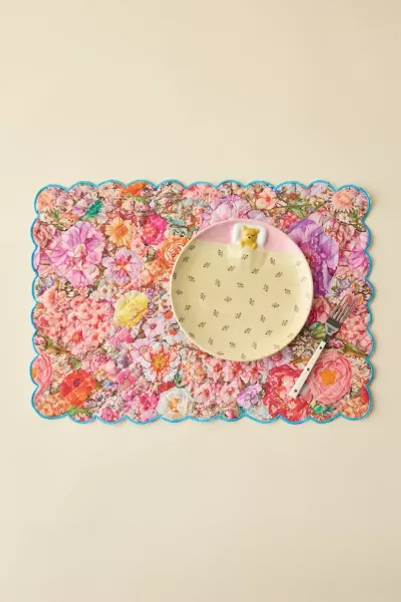 Scalloped Printed Quilted Placemat