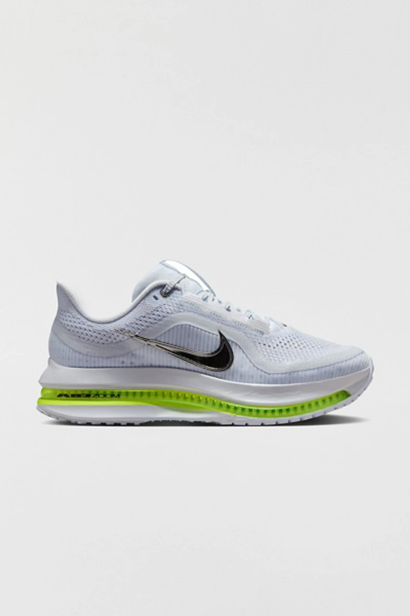 Nike Women's Pegasus Premium Sneaker