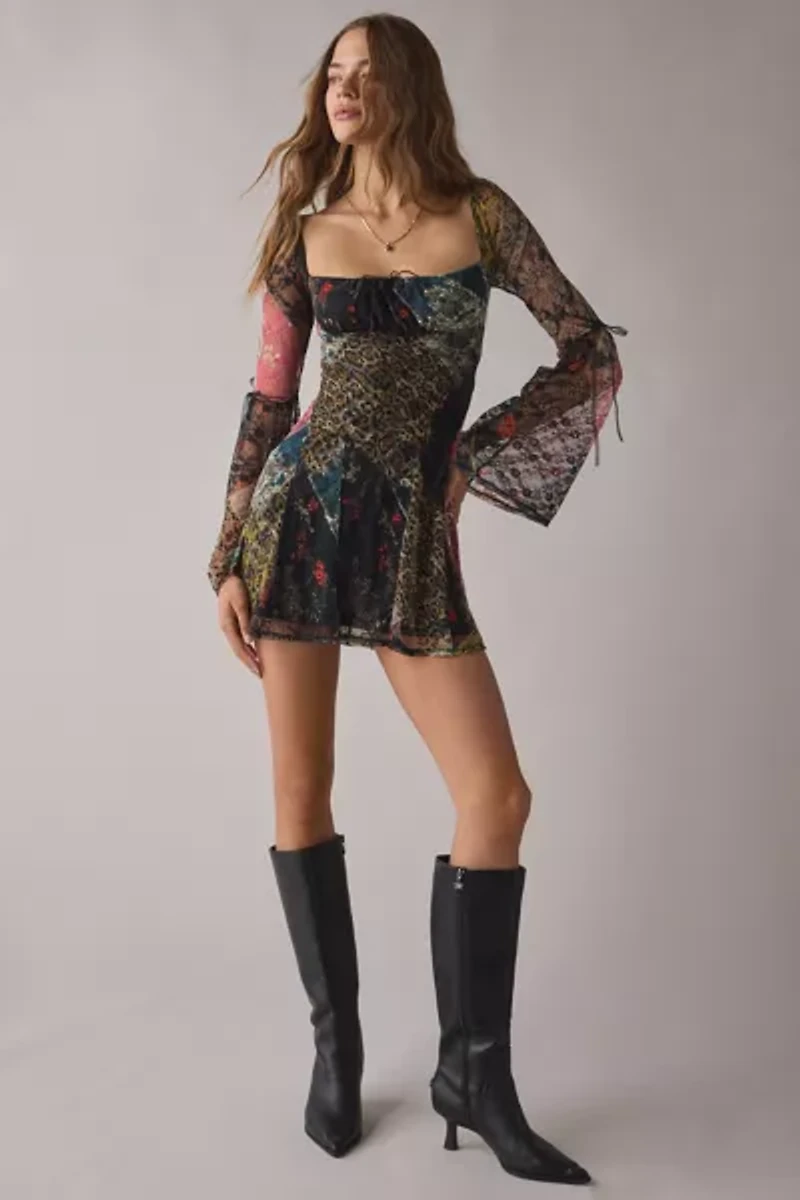 Kimchi Blue Alina Ribbon Trim Lace Bell Sleeve Mini Dress