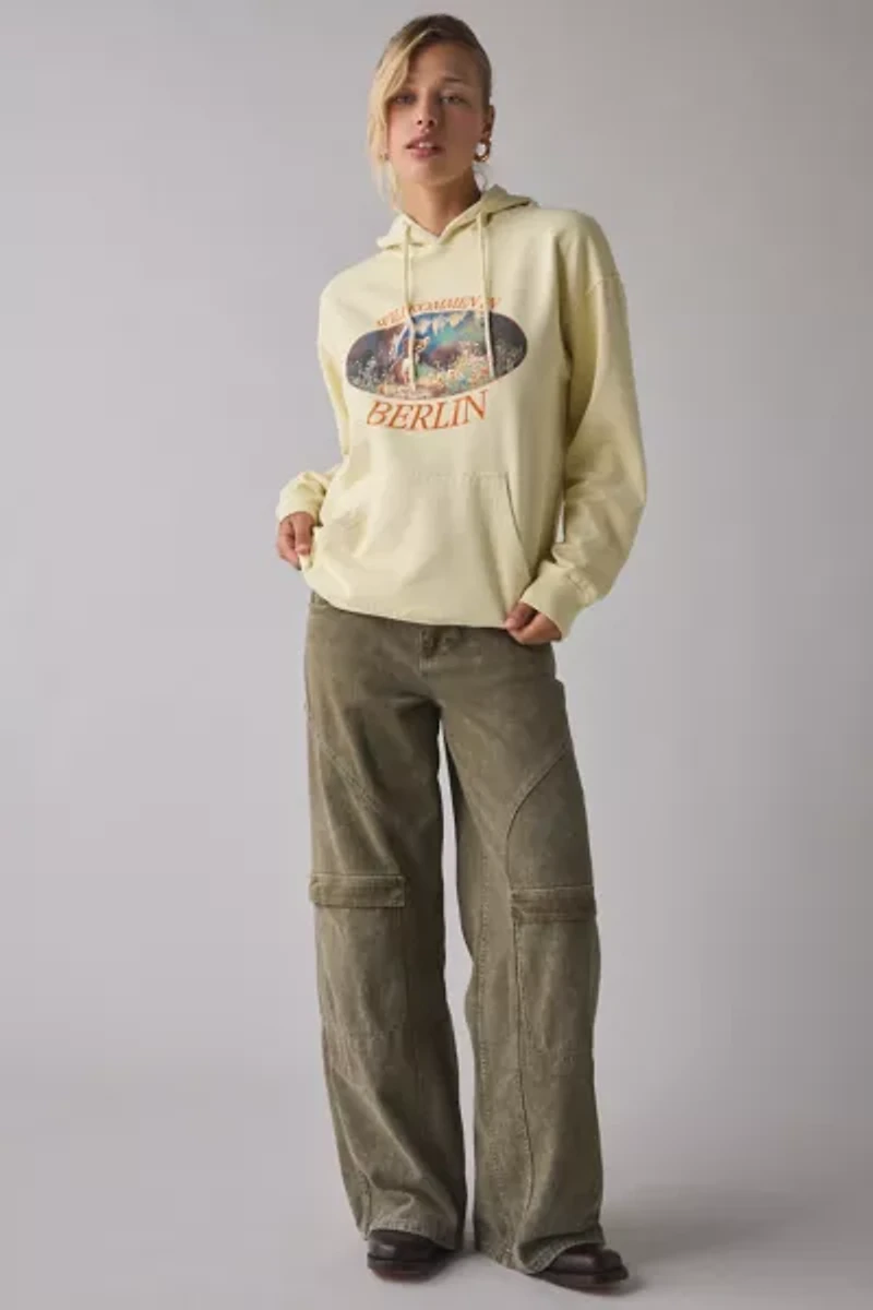 Willkommen Berlin Bear Graphic Hoodie Sweatshirt