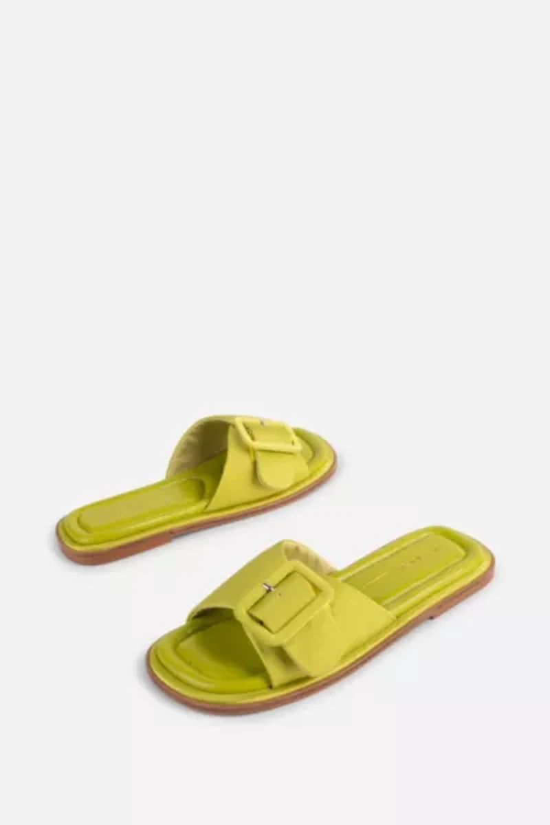 Intentionally Blank Astrid Sandal