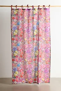 Tiny Scenes Floral Patterned Window Panel