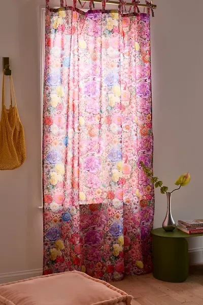 Tiny Scenes Floral Patterned Window Panel