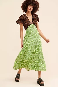 Lisa Says Gah Grace Midi Dress