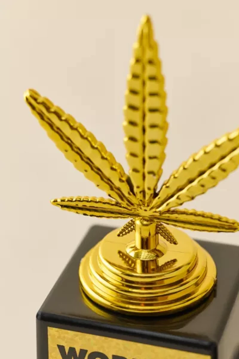 World’s Biggest Stoner Novelty Trophy