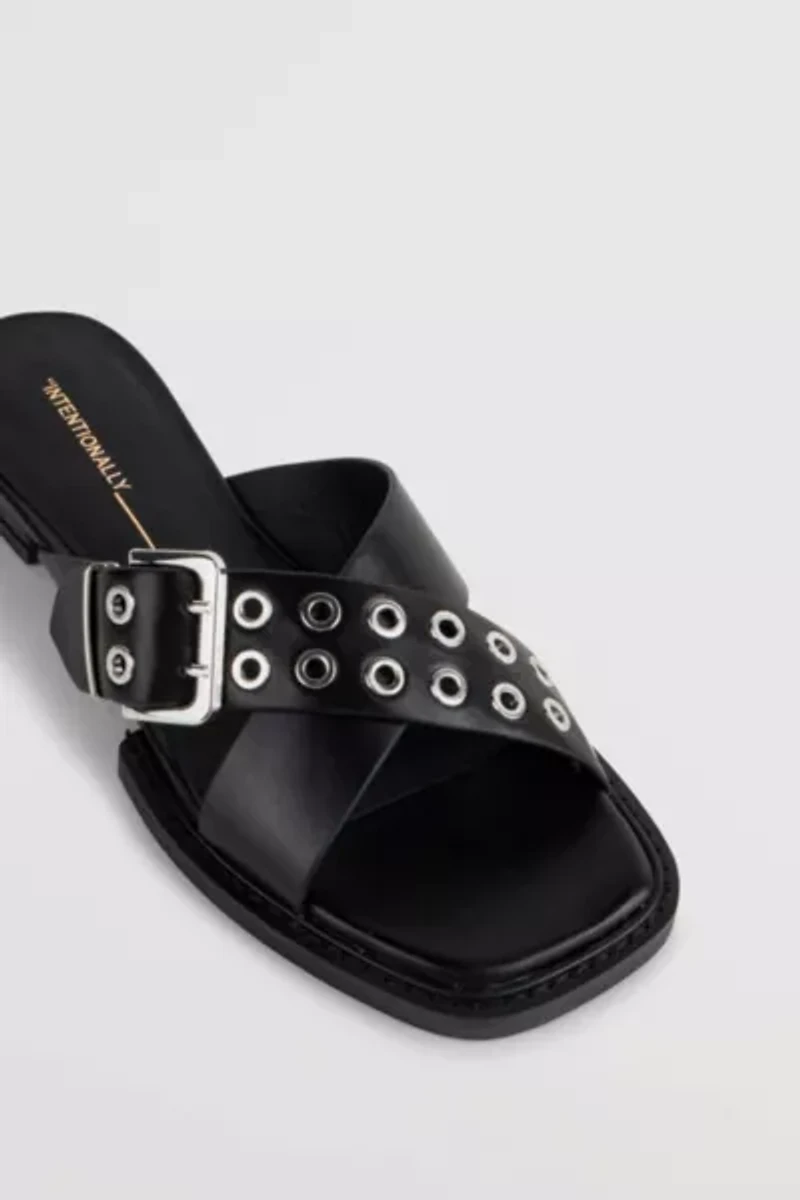 Intentionally Blank Clipz Leather Sandal
