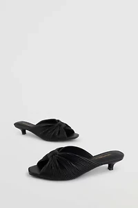 Intentionally Blank Curfew Leather Kitten Heel