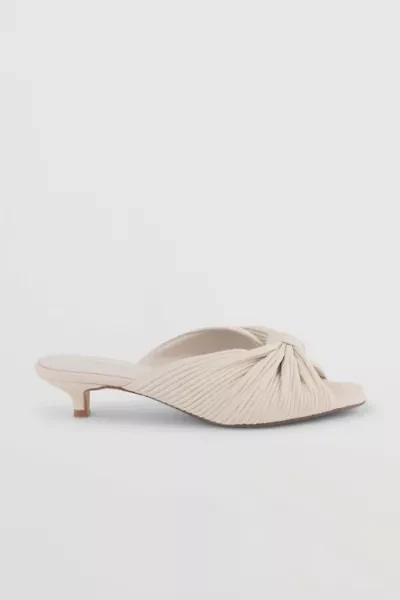 Intentionally Blank Curfew Leather Kitten Heel