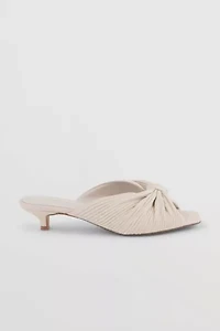 Intentionally Blank Curfew Leather Kitten Heel