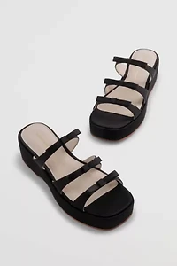 Intentionally Blank Fuse Platform Bow Sandal