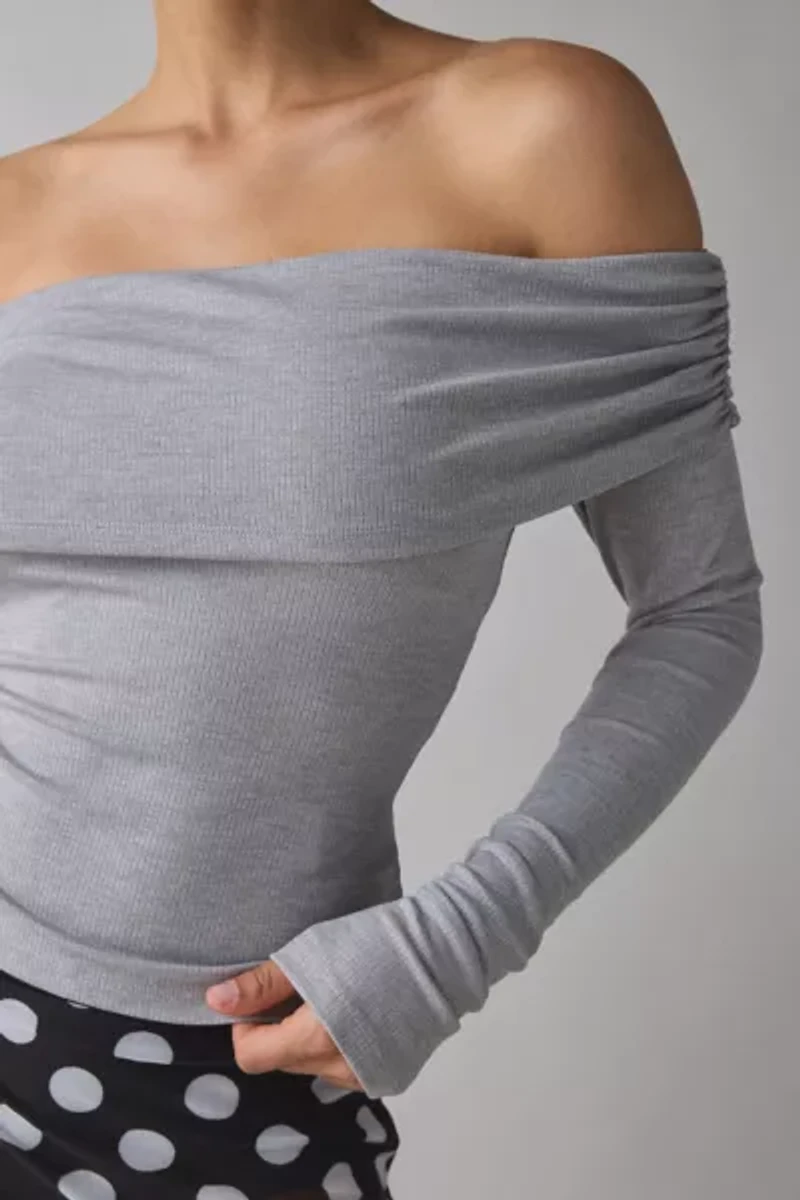 Kimchi Blue Lily Ruched Foldover Off-The-Shoulder Knit Top