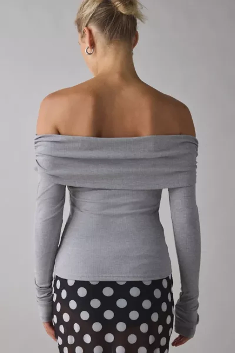 Kimchi Blue Lily Ruched Foldover Off-The-Shoulder Knit Top
