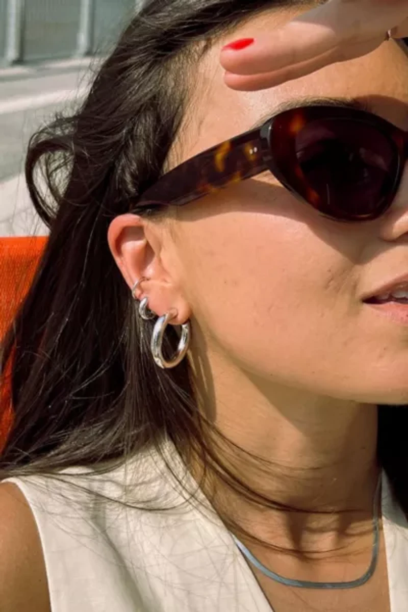 Ana Luisa Giulia Bold Huggie Hoops