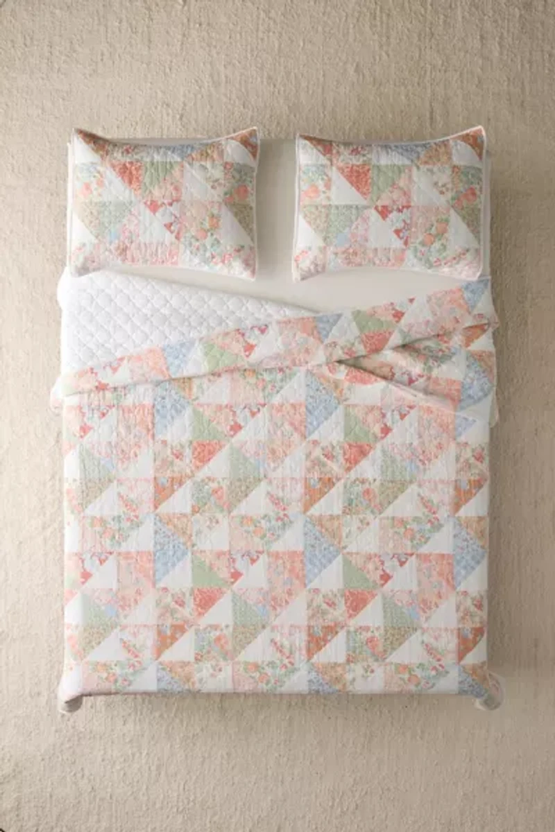 Coventry Floral Quilt Set