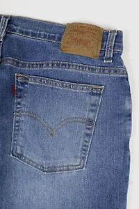 Vintage Levi's® 505 Straight Fit Jeans