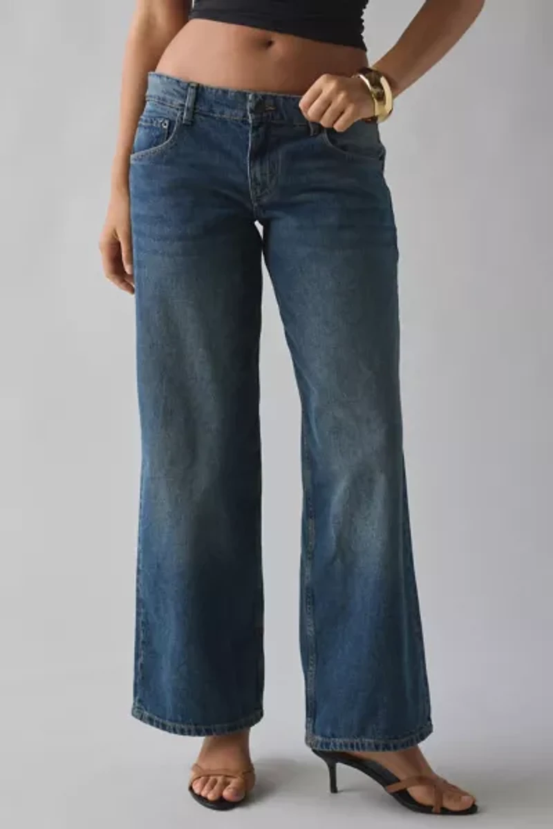 Motel Parallel Low-Rise Loose Jean