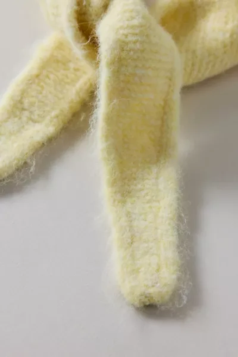 Fluffy Triangle Knit Bonnet