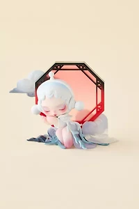 POP MART SKULLPANDA Aisling Figure
