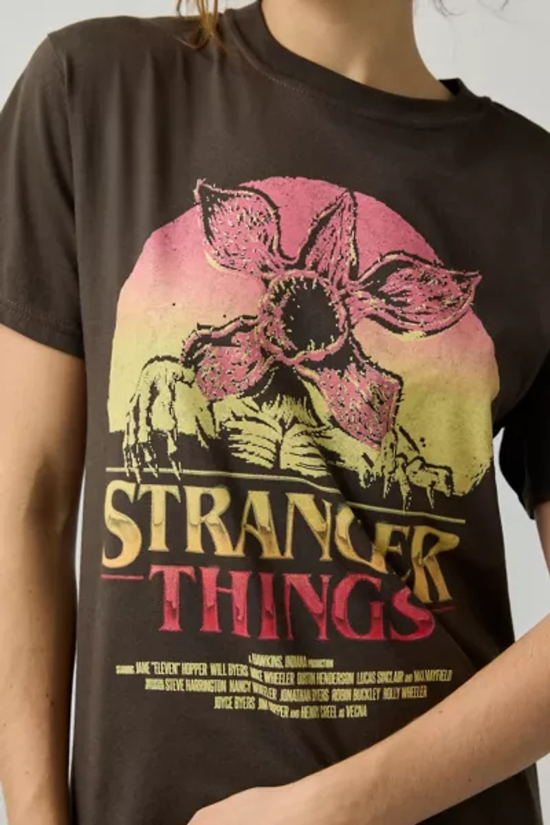 Stranger Things Graphic Vintage Washed Oversized Tee