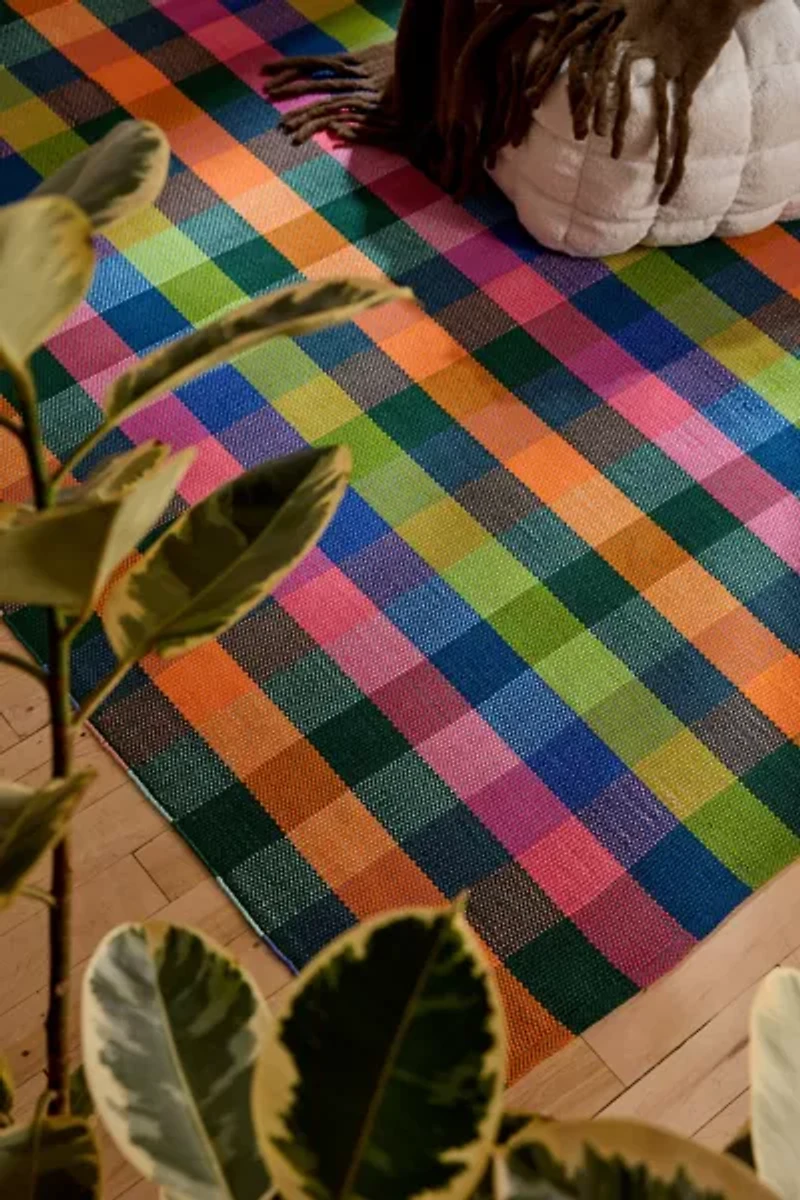Happy Plaid Woven Indoor/Outdoor Rug