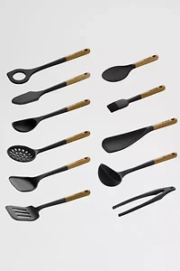 Staub Silicone and Wood Cooking Utensil Set
