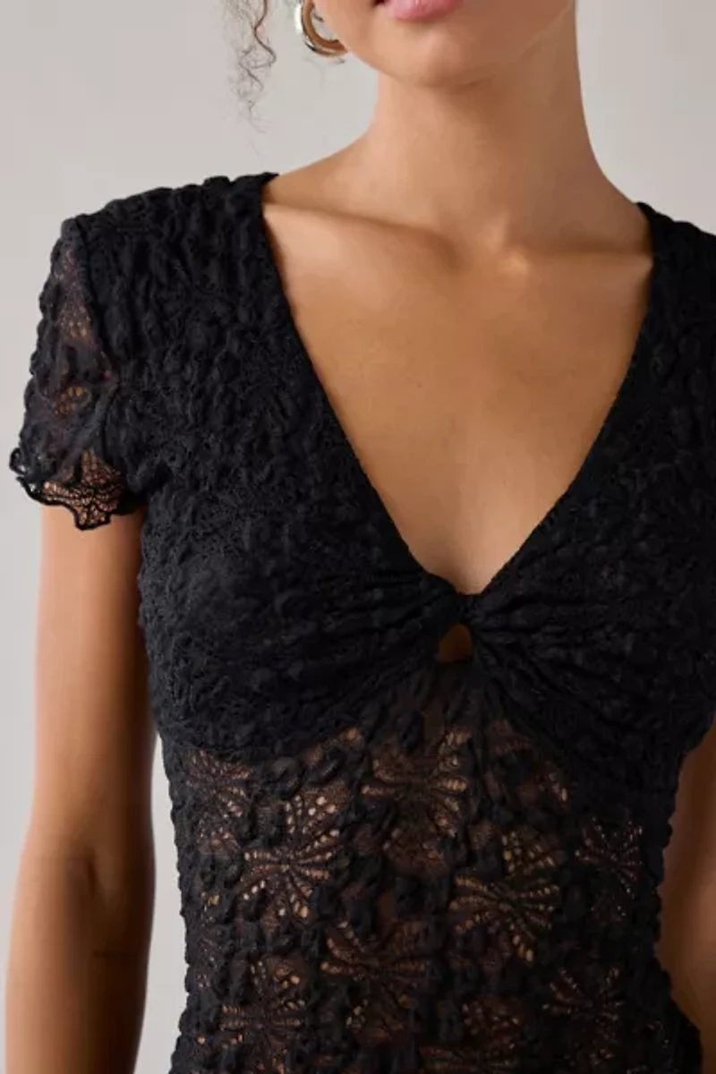 Kimchi Blue Maisie Sheer Lace Twist-Front Crop Top