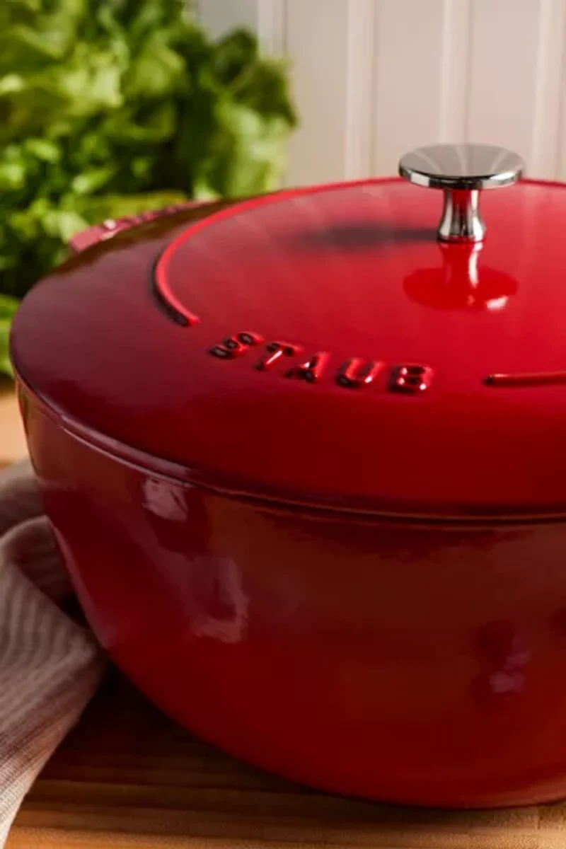 Staub Cast Iron 5-qt Essential Dutch Oven