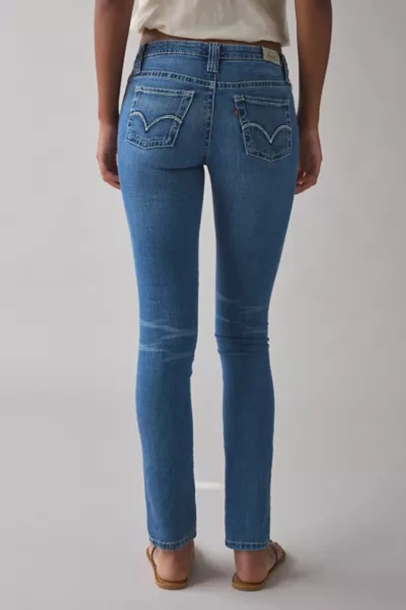 Vintage By UO Levi’s® 2000s Skinny Jean